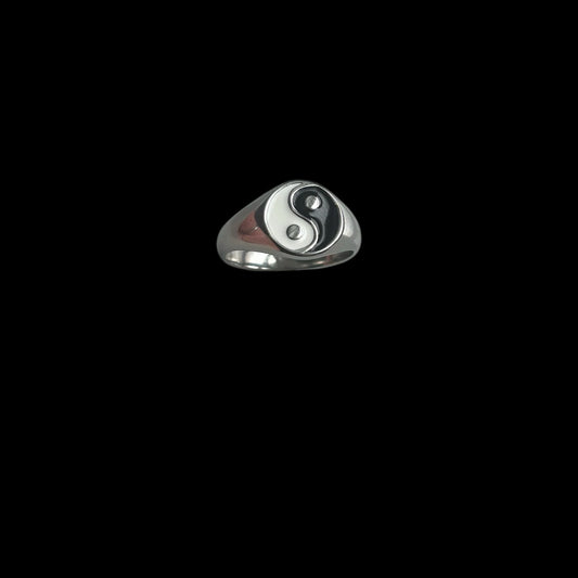 Ying & Yang