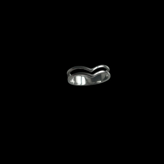 Double V ring